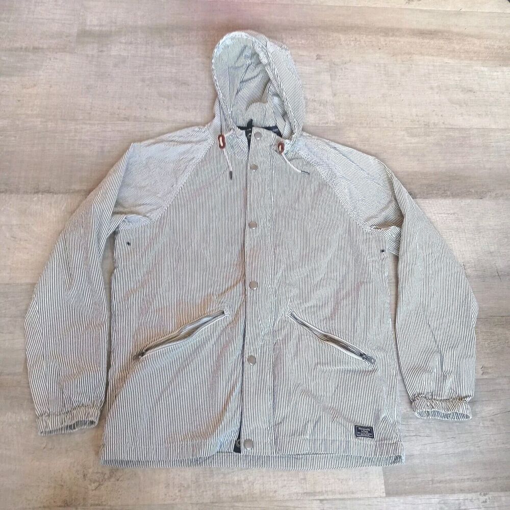 Abercrombie & Fitch Gray Striped Windbreaker
